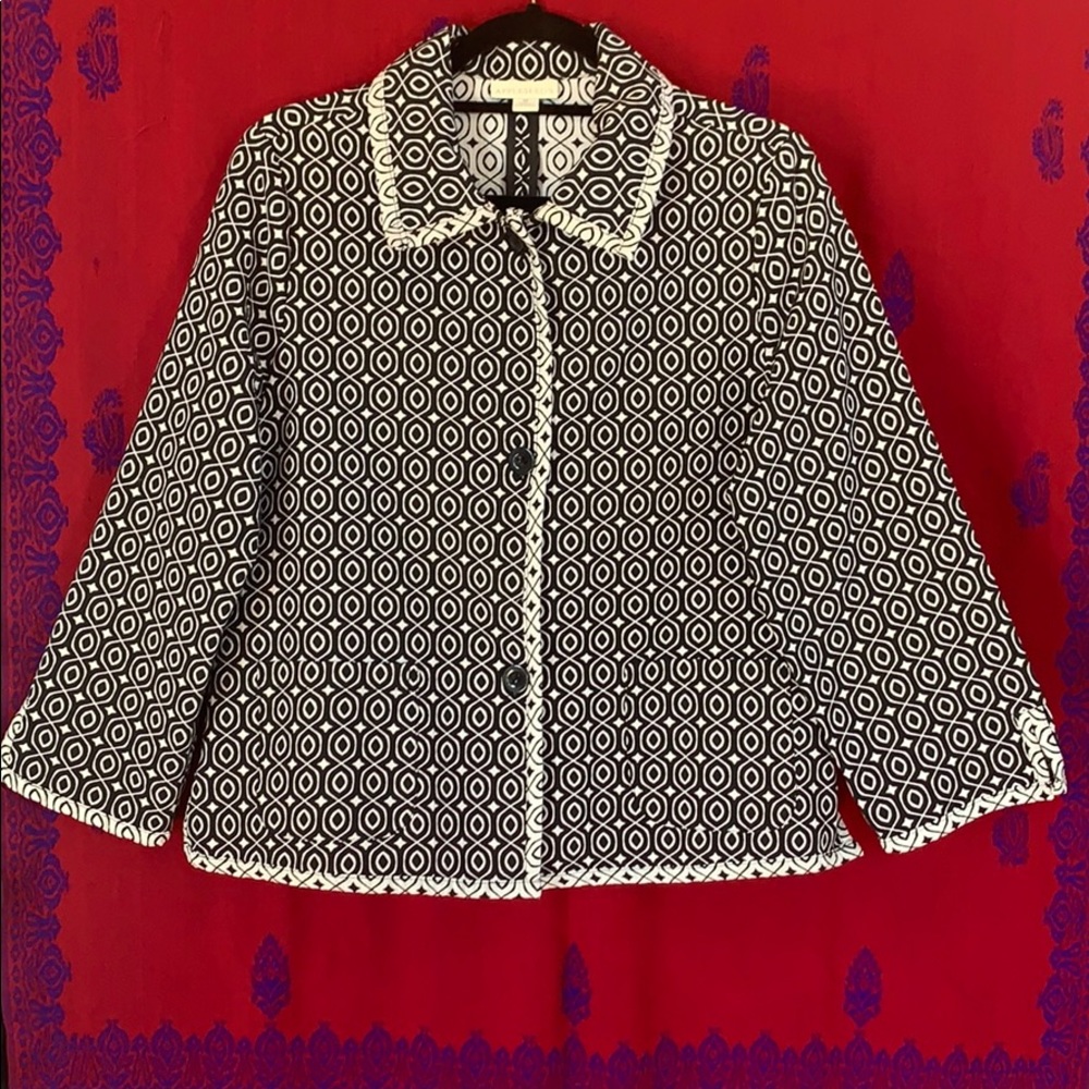 Women’s Vintage Lightweight Black and White Jacket
